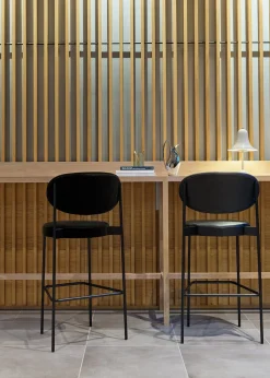 Verpan 430 Bar Stool by Verner Panton Black / Harald 982 Outlet