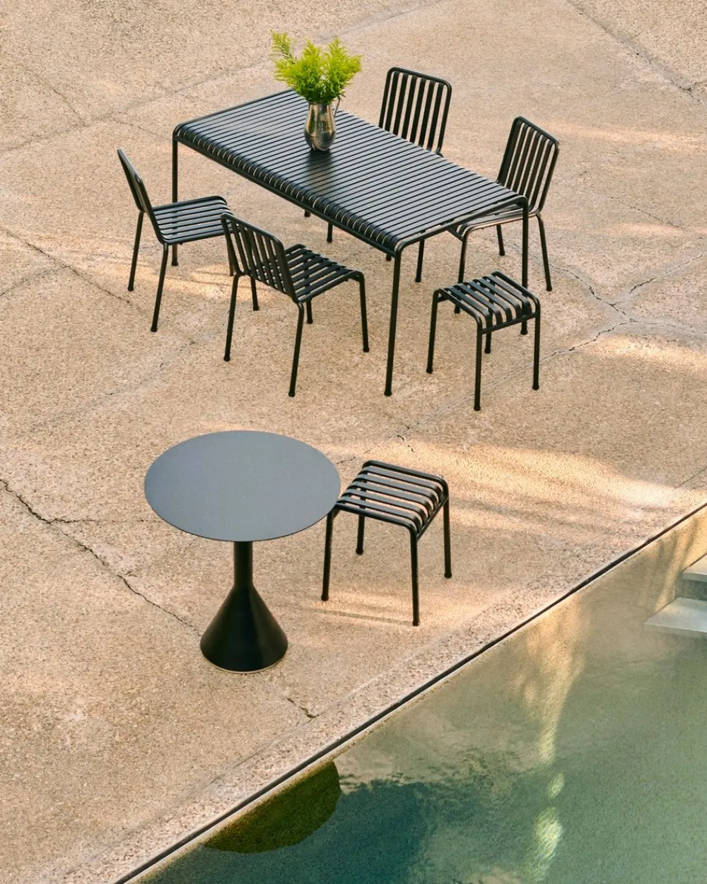 HAY 1 Palissade Bord, 2 Palissade Chair og 1 Palissade Bench Anthracite New