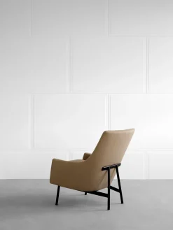 Fredericia Furniture A-Chair 6542 by Jens Risom