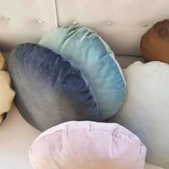 Christina Lundsteen Basic Round