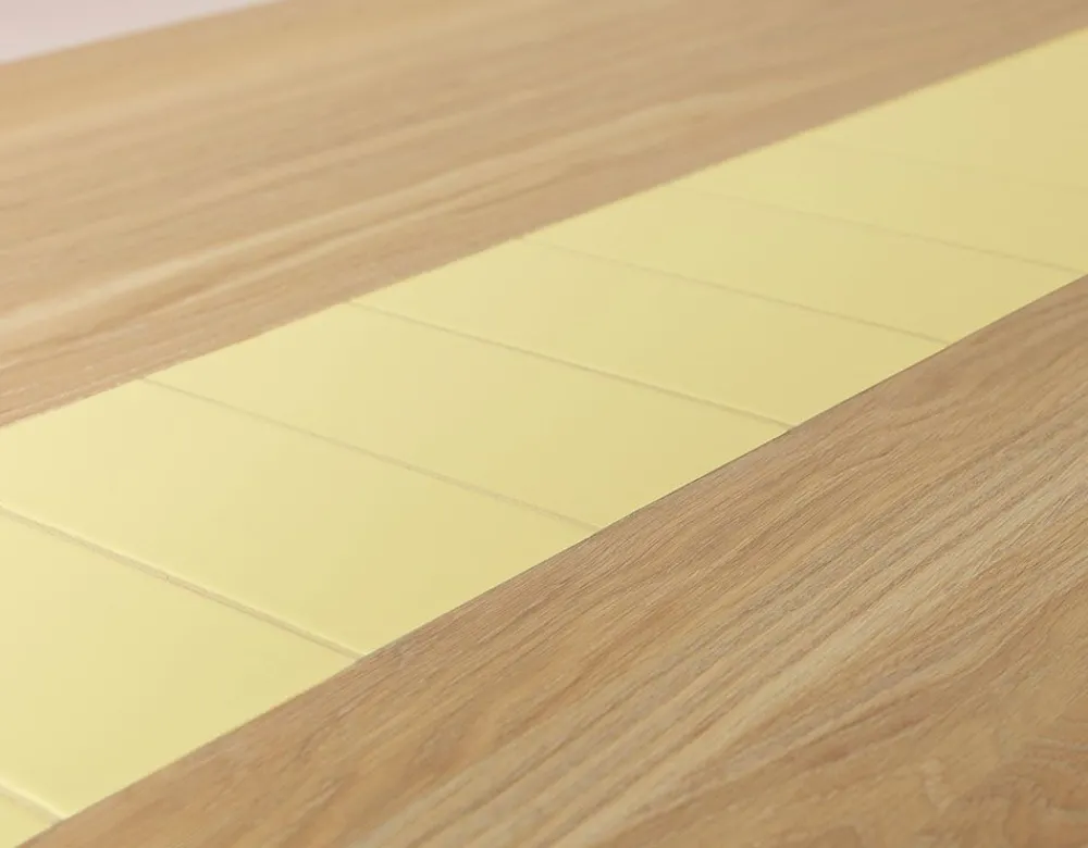 Warm Nordic Be My Guest / Dining Table Butter Yellow / White Oiled Oak Best