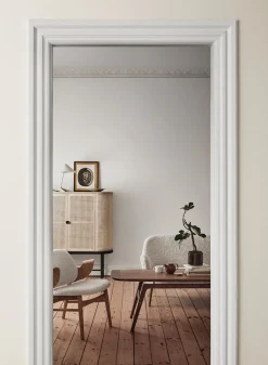 Warm Nordic Be My Guest / Sideboard