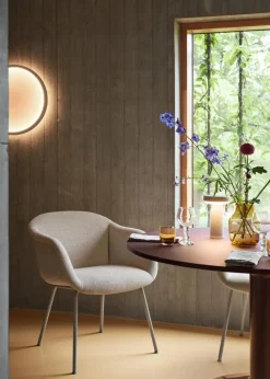 Muuto Calm Wall Lamp Ø68 White/Black Fashion