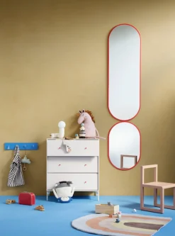 Montana CARRY - With brass legs