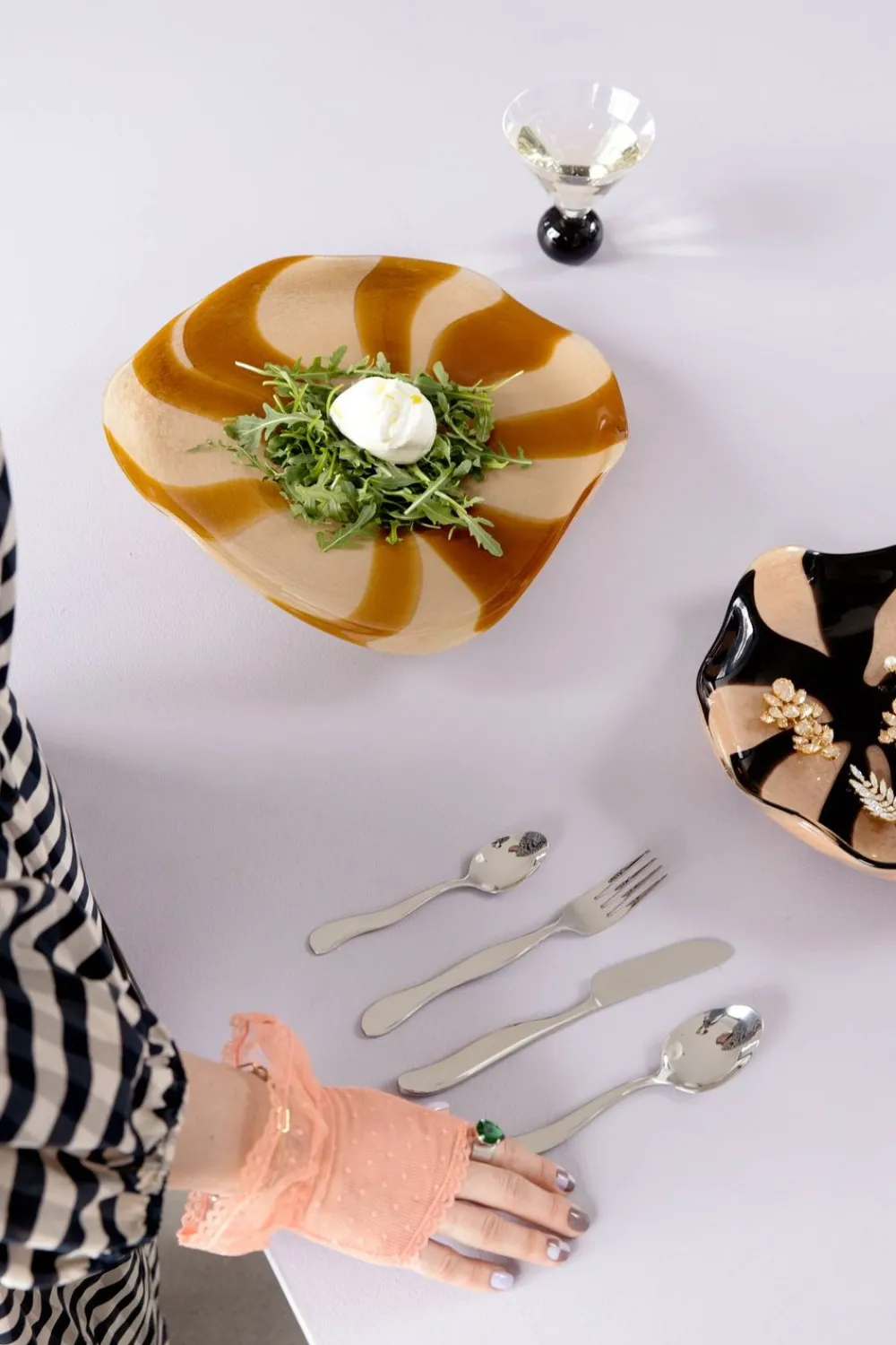 Byon Cutlery Waverly 16pcs Silver Hot