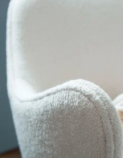 Warm Nordic Dwell Chair