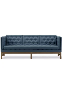 Fredericia Furniture EJ315 Sofa 1523 by Erik Ole Jørgensen