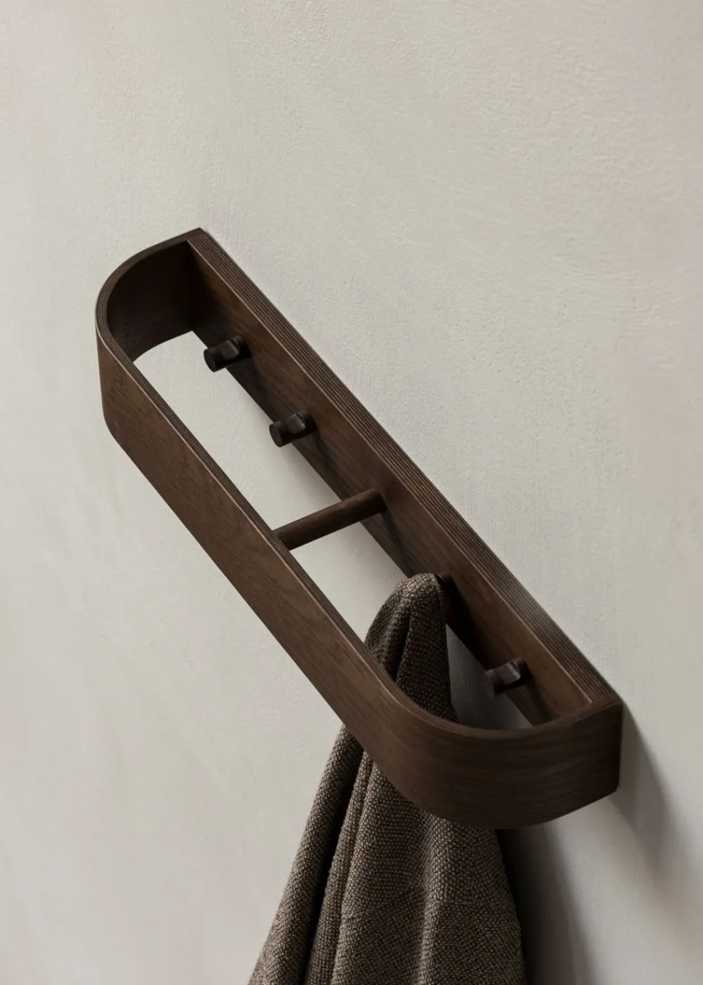 Audo Copenhagen Epoch Rack 79 - Natural Oak/Fog Outlet