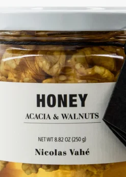 Nicolas Vahé with Walnuts