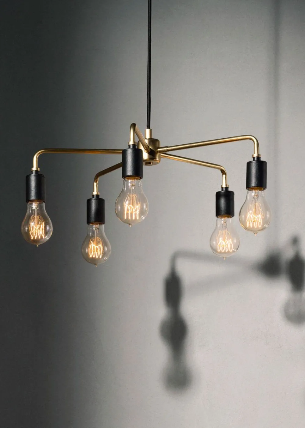 Audo Copenhagen Leonard Chandelier