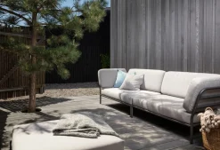 HOUE LEVEL / Left Corner