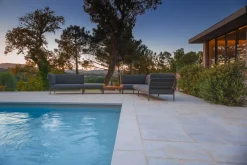 HOUE LEVEL / Ottoman