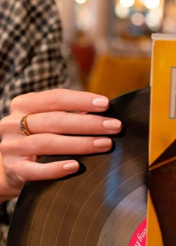 Manucurist Green Dune Fashion