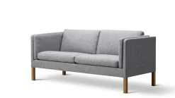 Fredericia Furniture Mogensen Sofa 2335 by Børge Mogensen