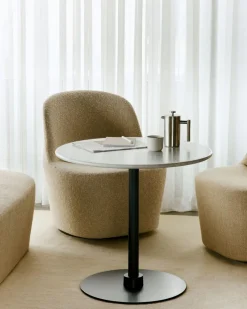 Fredericia Furniture Plan Column Table 6627 / By Edward Barber & Jay Osgerby