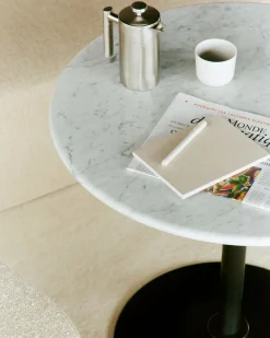 Fredericia Furniture Plan Column Table 6627 / By Edward Barber & Jay Osgerby