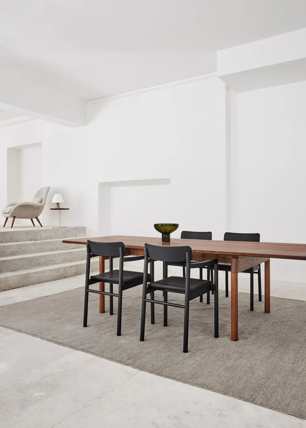 Fredericia Furniture Post Chair 3446 by Cecilie Manz Sunniva 717 / Lacquered Oak Sale