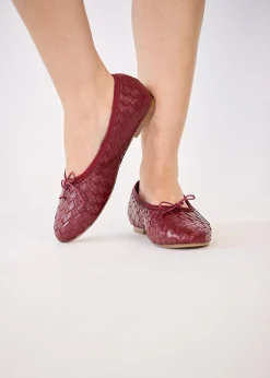 Anonymous Copenhagen Sacha interlace Shiny lamb Pomegranate Hot