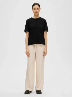 Selected Femme SLFEssential SS Boxy Tee NOOS Black Online