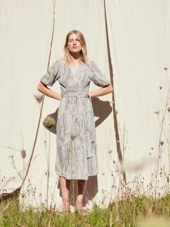 Selected Femme SLFEvita 2/4 Midi Wrap Dress