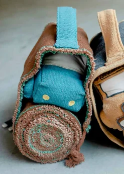 Kinder Lorena Canals Soft Toy Ride & Roll