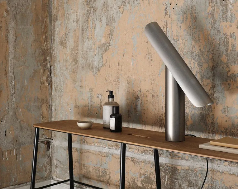 FRAMA T-Lamp Steel Outlet