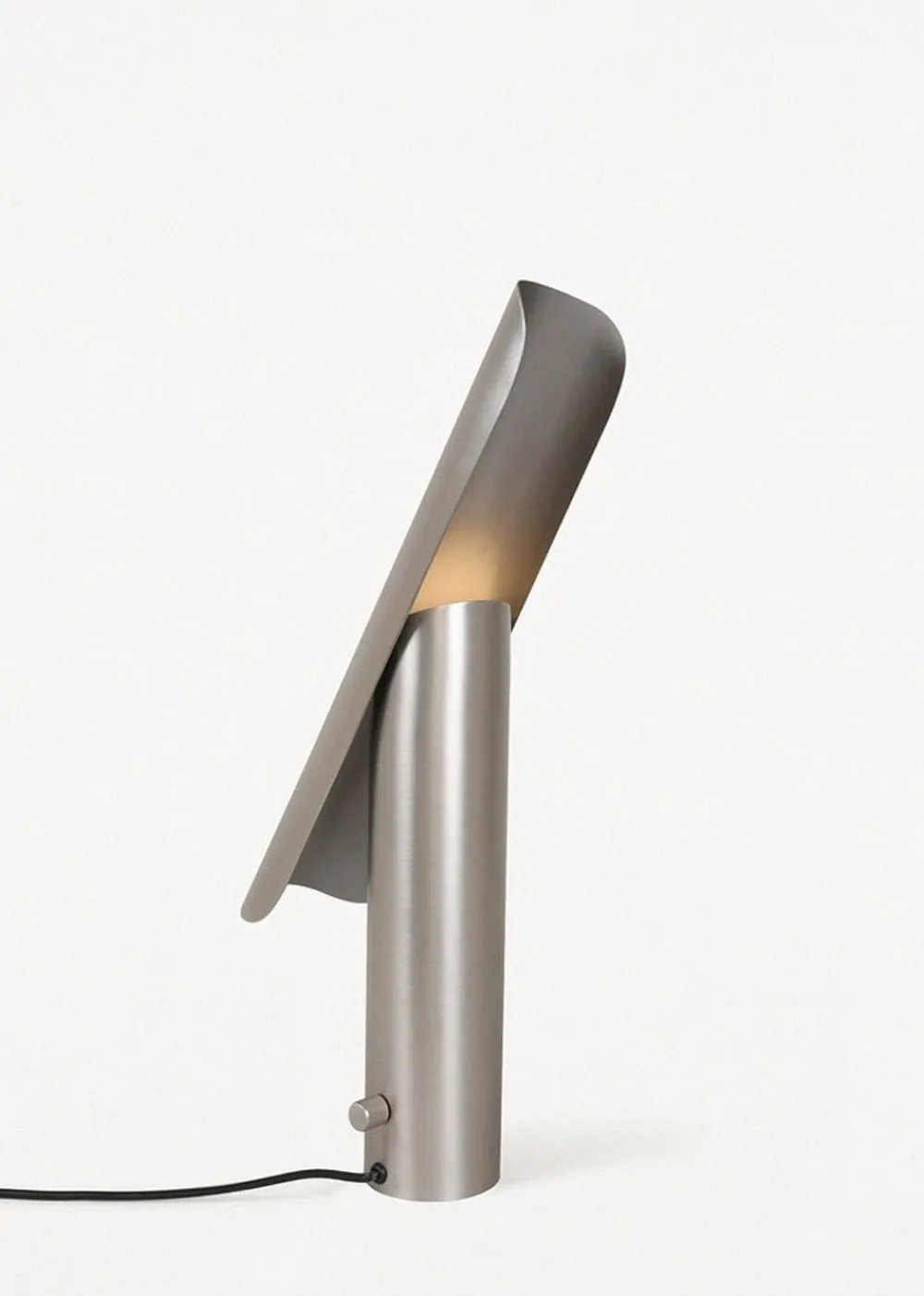 FRAMA T-Lamp Steel Outlet