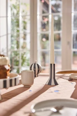 OYOY LIVING Toppu Candleholder White/Black New
