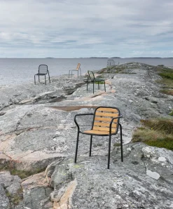 Normann Copenhagen Vig Chair Robinia Dark Green Hot