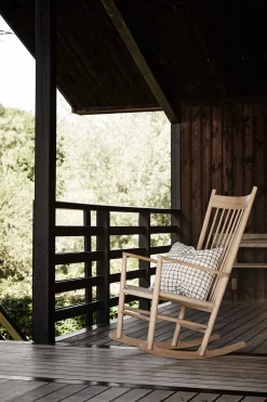 Fredericia Furniture Wegner J16 Rocking Chair 16000 by Hans J. Wegner